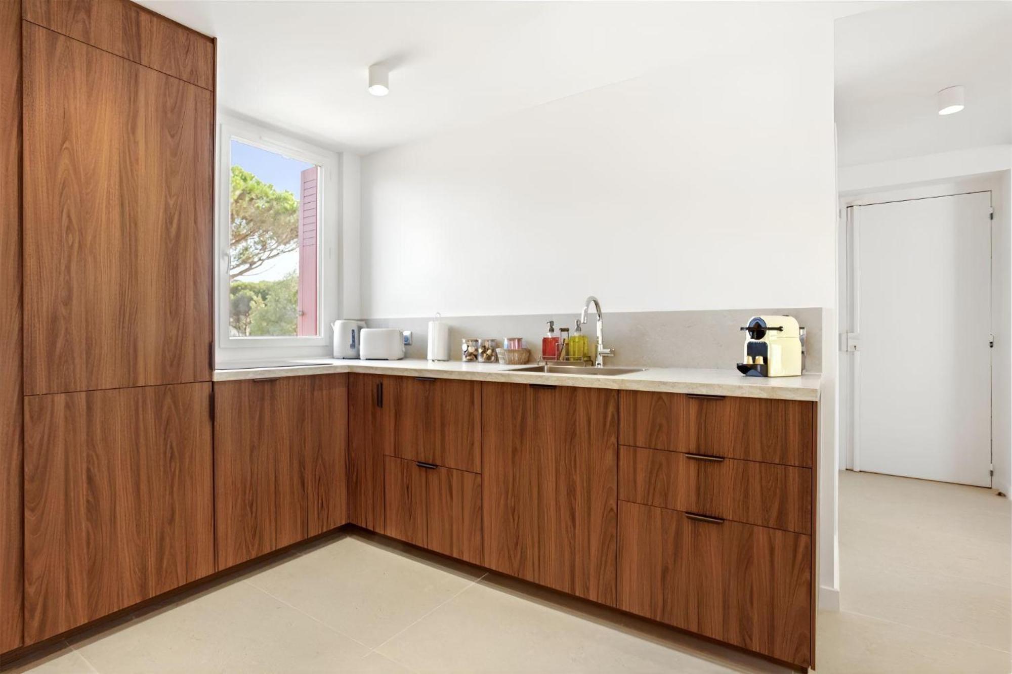 Magnifique 3 Pieces - Proximite Place Des Lices Avec Parking Сен-Тропе Екстер'єр фото